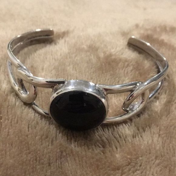 TAXCO Black Onyx Cabochon and Split Shank Sterling Silver Cuff Bangle - Picture 8 of 8